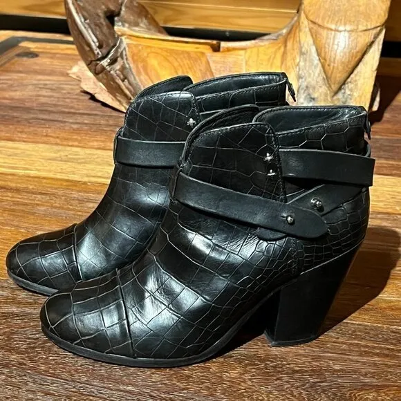 Rag &amp; Bone Harrow Crocodile Embossed Leather Block Heel Ankle Boots 38.5 8.5