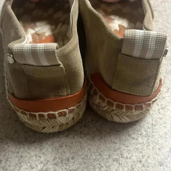 Rag and bone women’s tan suede leather espadrilles size 37.5/7