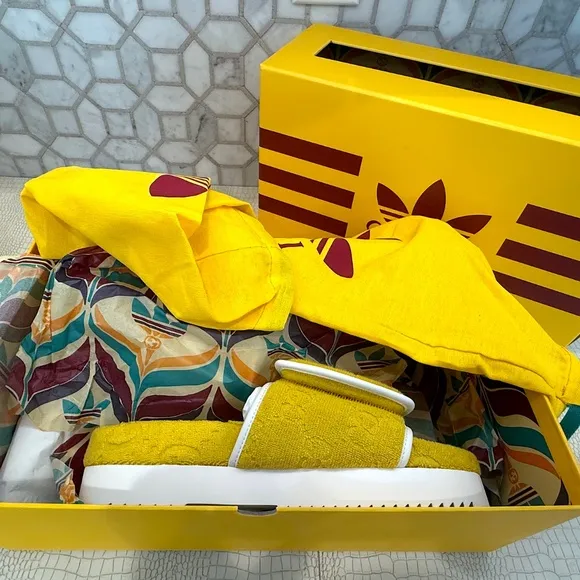 Rare Gucci x Adidas Men's GG Platform Sandal &quot;YELLOW&quot; Cotton Sponge Si…
