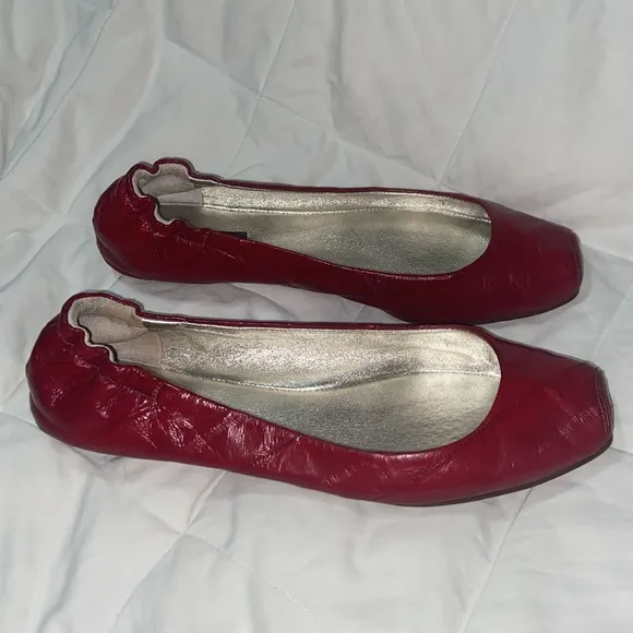RARE Vintage Dolce &amp; Gabbana red eel skin ballet flats