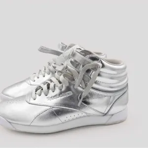 Reebok Freestyle Hi Metallic Silver Sneakers – Women’s Size (with box)