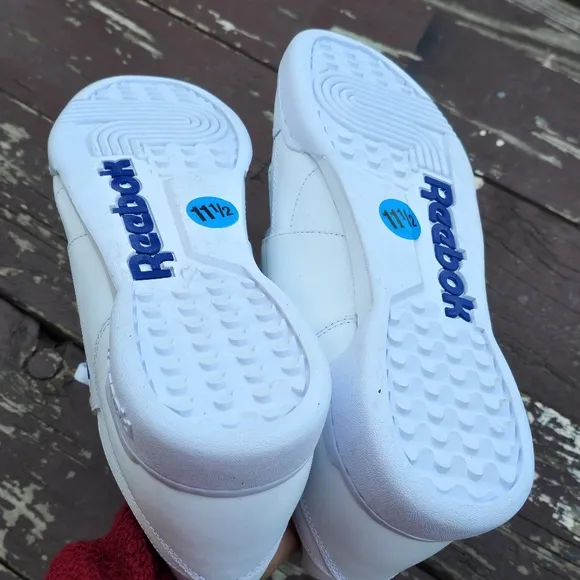 Reebok Runwalk Men's White Sneakers Sz 11.5