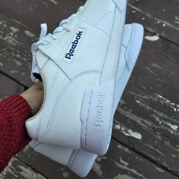 Reebok Runwalk Men's White Sneakers Sz 11.5