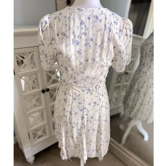 Reformation Ellwood floral wrap dress small