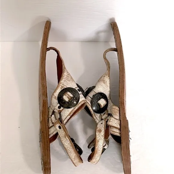 REVOLVExMatisse Ringo Leather Distressed Concho Thong Sandals distressed white 8