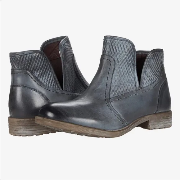 ROAN by Bed Stu Gossip Ankle Boots Gray Napa Size 8
