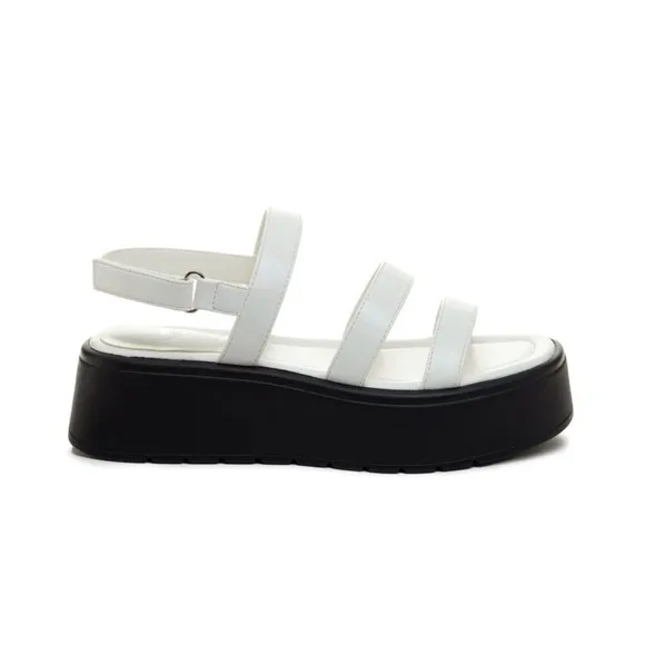 Rocketdog Dover Platform Sandals in White (NWOB)