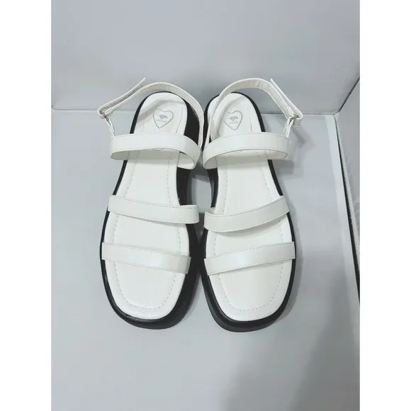 Rocketdog Dover Platform Sandals in White (NWOB)