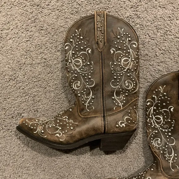 Rockin Country VTG Studded Brown Leather Cowboy Western Boots Shoes sz 8.5, NEW