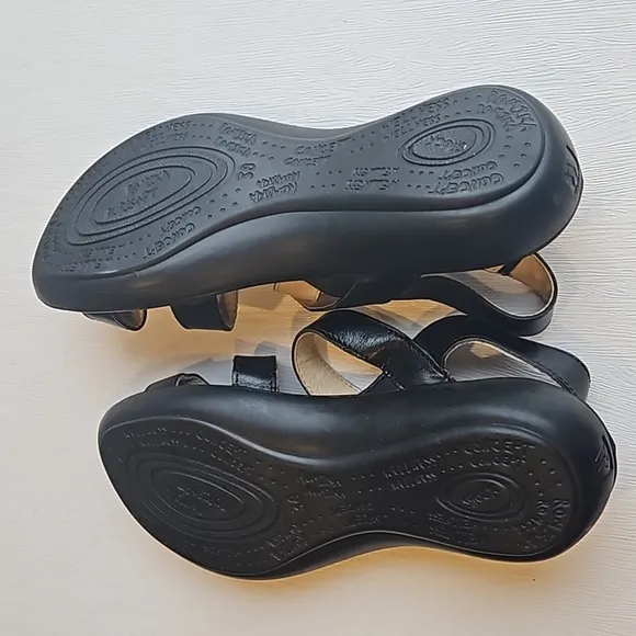 Romika Ibiza 55 Black Leather Sandals 38 / 7-7.5 NWOT