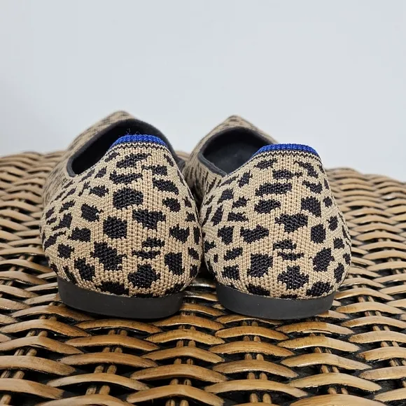 Rothy's &quot;The Point&quot; Retired Leopard Black Tan Loafer Flats Womens 7.5 Rare