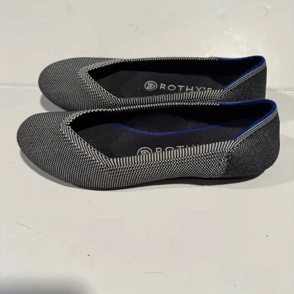 Rothy’s Birdseye Cloud Gray Round Toe Flats size 8