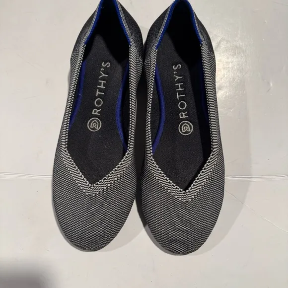 Rothy’s Birdseye Cloud Gray Round Toe Flats size 8
