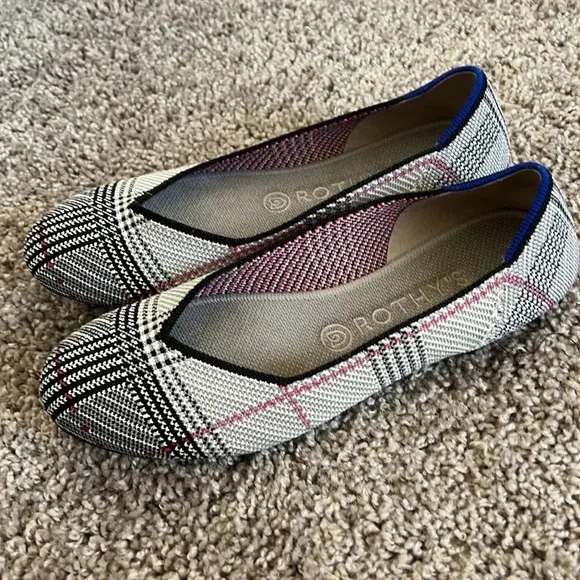 Rothy's Cream Glen Plaid Round Toe Flats