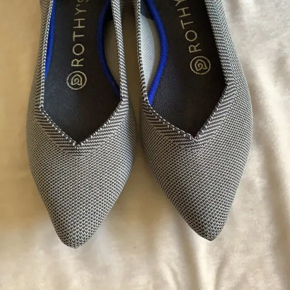 Rothy’s Pointed Toe Gray Flats 7