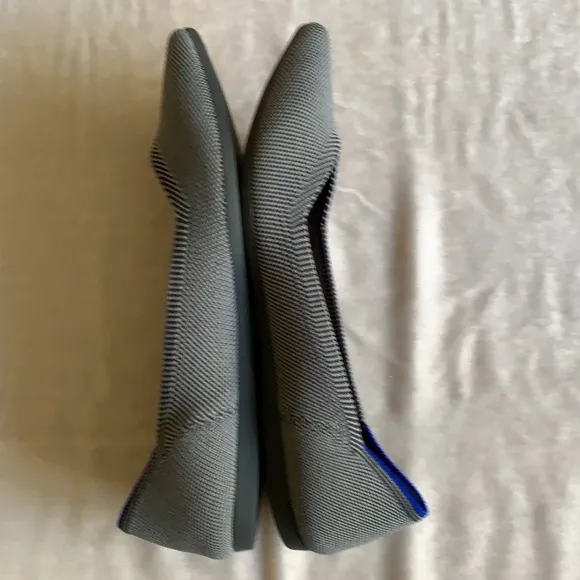 Rothy’s Pointed Toe Gray Flats 7
