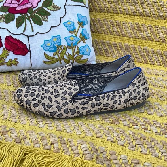 Rothy’s Retired Round Toe Leopard flats 8.5