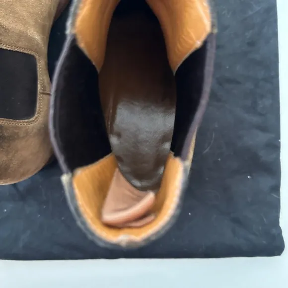 SAINT LAURENT YSL WYATT CHELSEA BOOTS IN SUEDE Size 40/7