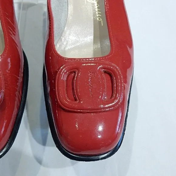 SALVATORE FERRAGAMO BOUTIQUE RED PATENT WEDGE LOAFERS IN 6B