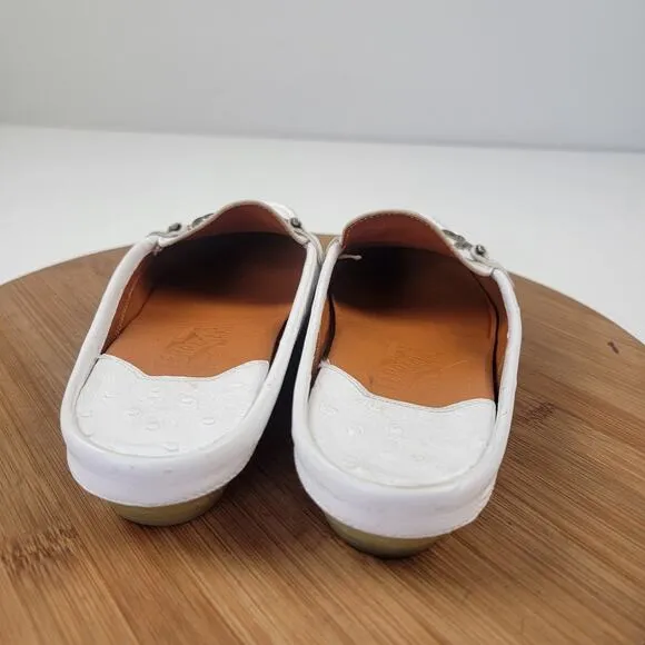 Salvatore Ferragamo Leather Slip On Gancini Driver Mules Women’s 7.5 B Italy