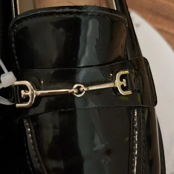 Sam Edelman LEATHER KID TULLY LUG SOLE LOAFER Black Box W/Gold Chain Decorative