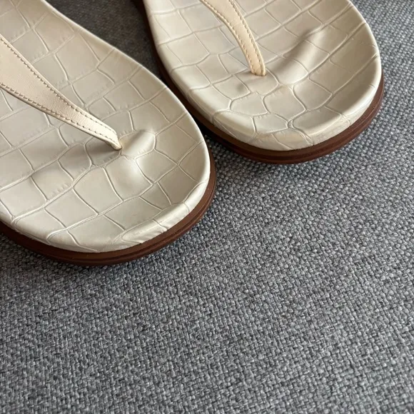Sam Edelman Naomi Leather Sandals Ivory Ankle Strap Women’s Size 8.5 LIKE NEW