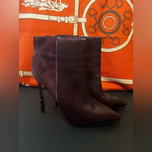 Sam Edelman Sany Boots Maroon Calf Skin. Sz 9