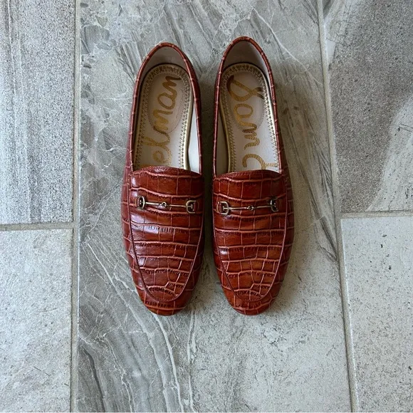 Sam Edelman Women’s Loraine Bit Buckle Brown Croc-Embossed Leather Loafer Flats