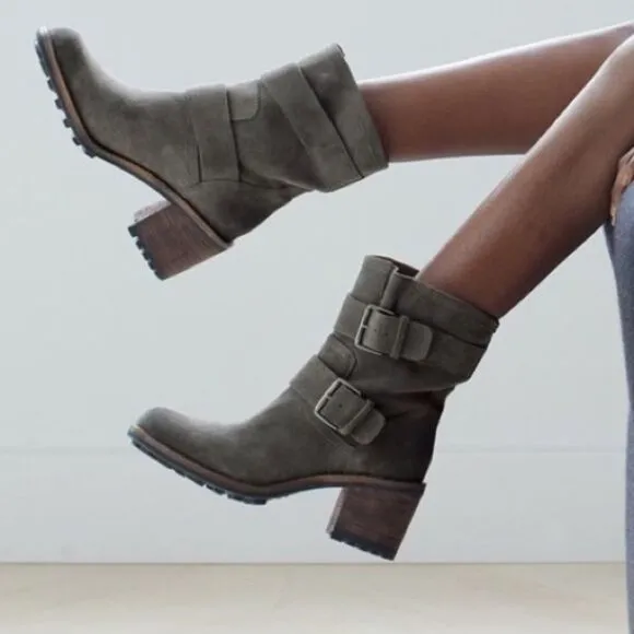 Sam Edelman Grey Suede Boots - 2 Buckle Detail - Round Toe