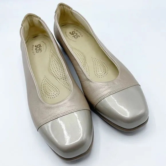 San Antonio Shoes SAS patent leather toe flats