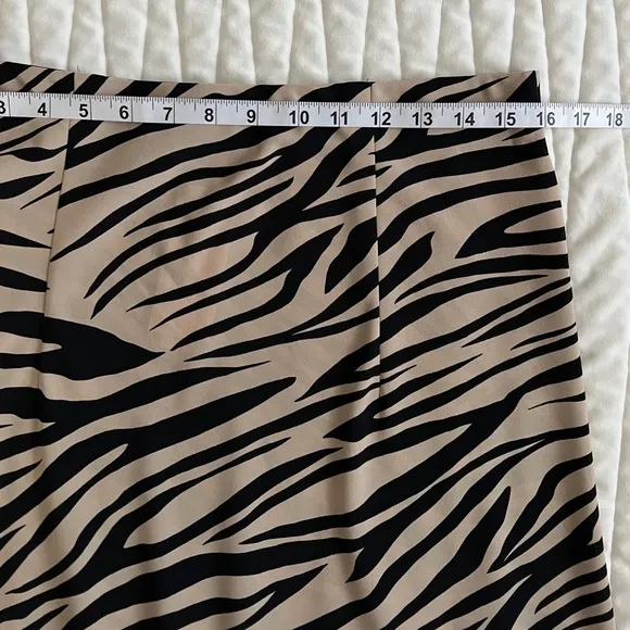Sanctuary Bias Cut Everyday New Romantic Zebra Print Midi Skirt