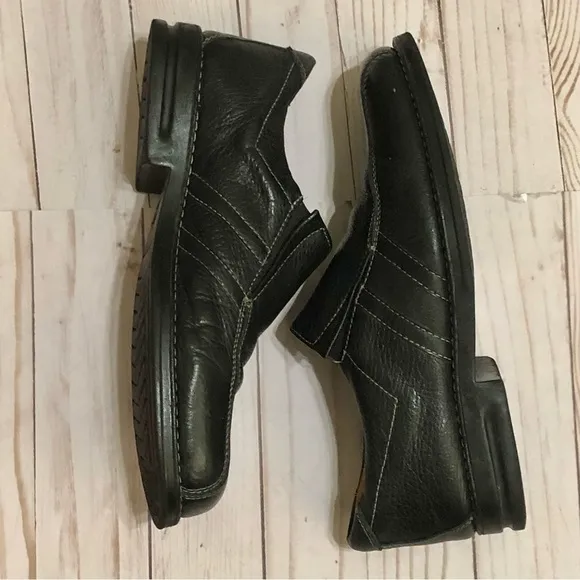 Sandro Moscoloni Black Grainy Leather Padded Insoles Rubber Soles Loafers 8.5 D