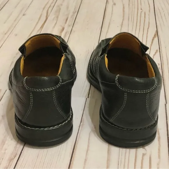Sandro Moscoloni Black Grainy Leather Padded Insoles Rubber Soles Loafers 8.5 D