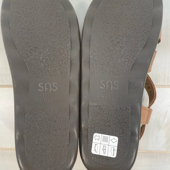 SAS Camel Leather Velcro Buckle Sandals Tripad Comfort Design NWOT Sz 7.5 N
