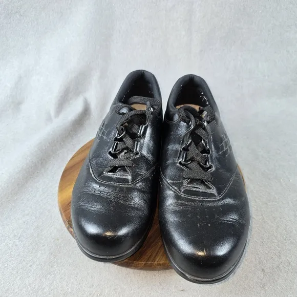 SAS Free Time Black ComfortTennis Shoe Womens 7.5 WW Sneakers