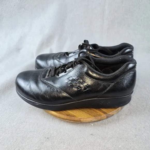 SAS Free Time Black ComfortTennis Shoe Womens 7.5 WW Sneakers