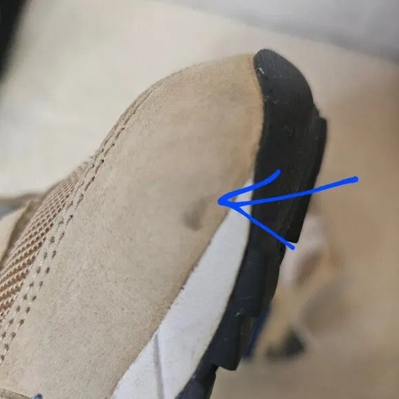 Saucony Shadow 6000 M's 8, premium SandnNavy sneakers. No! Insoles &amp; No! Laces.