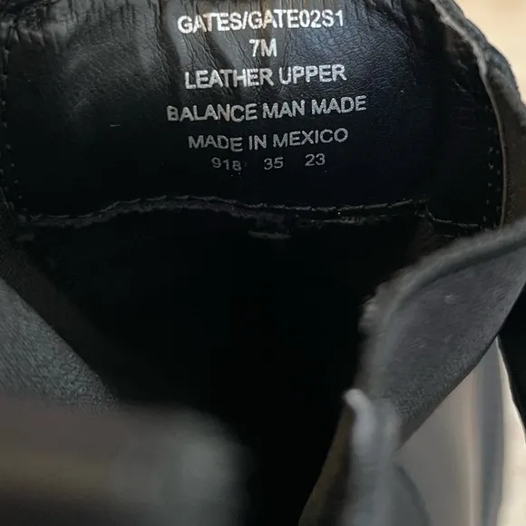 SB17 Steve Madden Women’s Gate Black Boots Size 7.