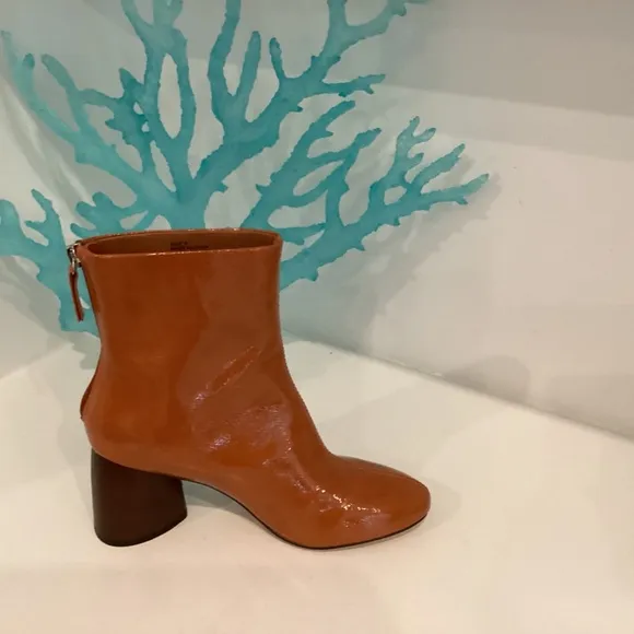 SBICCA HEELED WOMEN'S BOOTIES ORANGISH-BROWN BLOCK HEEL ALMOND TOE NEW