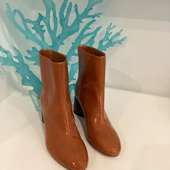 SBICCA HEELED WOMEN'S BOOTIES ORANGISH-BROWN BLOCK HEEL ALMOND TOE NEW