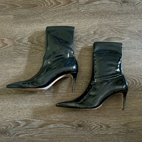 Schutz Luh Mid Black Elastic Pull On Pointed Toe Stiletto Mid HeelAnkle size 8