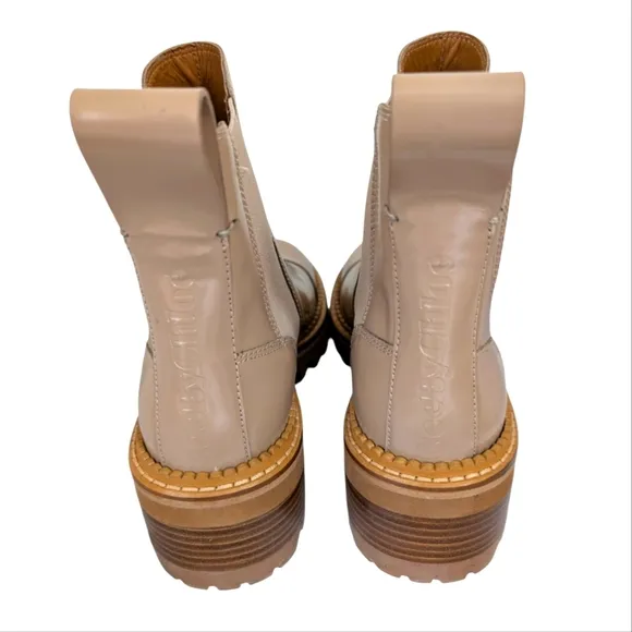 See By Chloe Beige Mallory Chelsea Boots.. Size 7