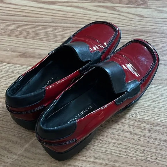 SESTO MEUCCI PATENT LEATHER LOAFERS RED BLACK SIZE 7.5M MADE IN ITALY