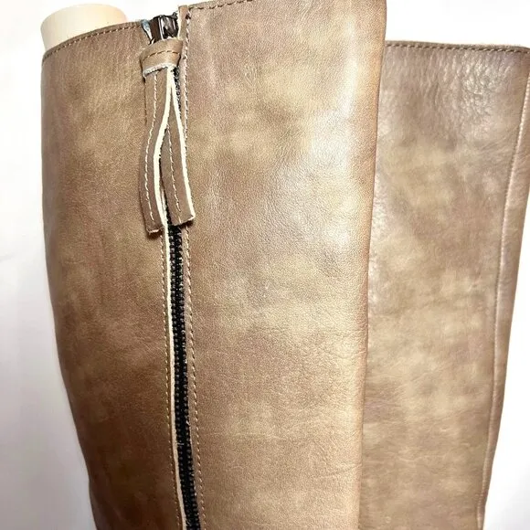 Seychelles Tall Leather Women's Boots-Aztec Inside Fabric-Size 10-Taupe-Zip Up