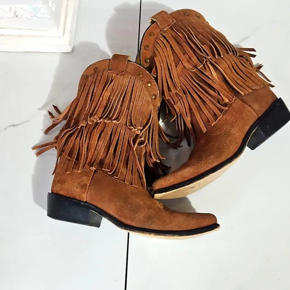 Shyanne Double Fringe Snip Toe Suede Western Boots