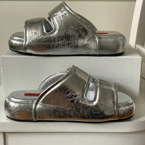 Simon Miller F203 Cro Slides Silver Size 39 NEW in box metallic sandals