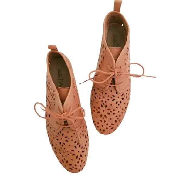 SIXTYSEVEN Kelly perforated laser cut leather boots booties in apricot Size 39