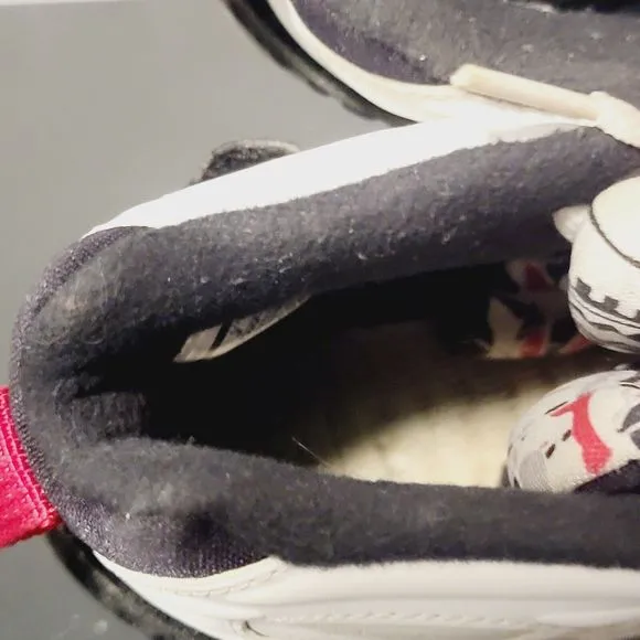 Size 4.5 (GS) -‎ Jordan 8 Retro High Alternate 305368-104