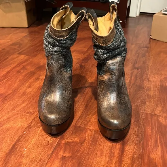size 6 Bed Stu Genuine Leather Distressed MotoBoho Boots