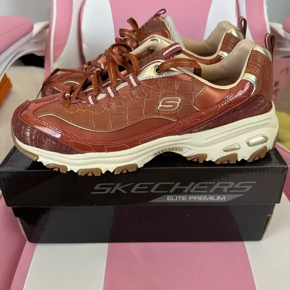 Skechers D’lites 149735 First Class Collection Elite Cognac Brown Size 11 NEW